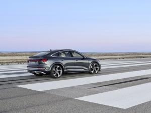 Audi e-tron S Sportback 2020 года  (WW)